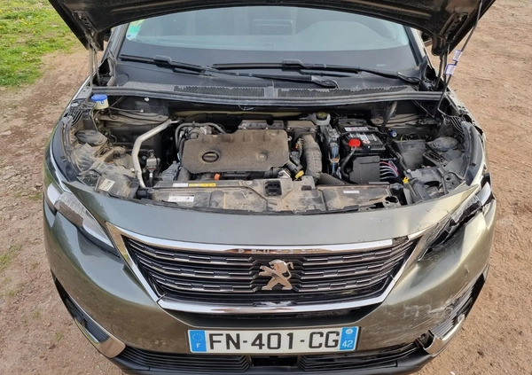 Peugeot 5008 cena 62000 przebieg: 56000, rok produkcji 2020 z Terespol małe 326